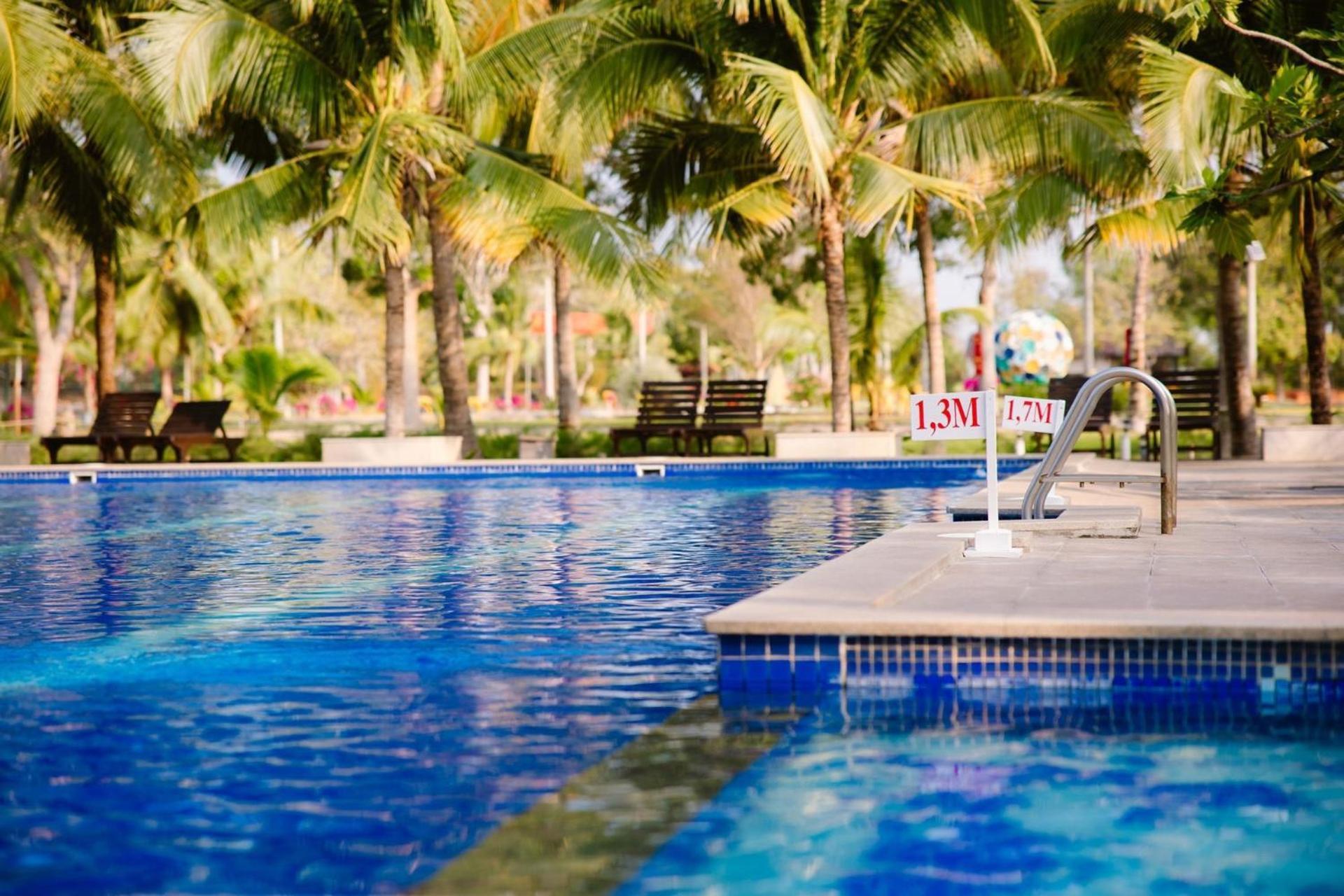 Dat Lanh Beach Resort La Gi Extérieur photo
