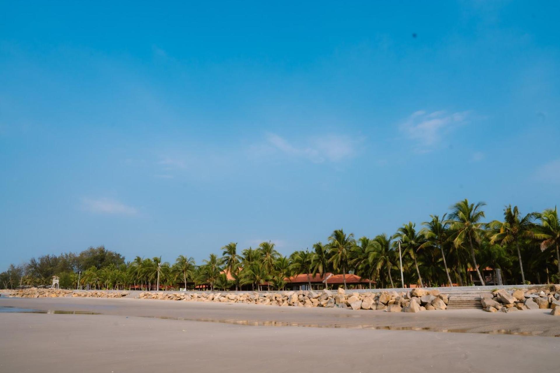 Dat Lanh Beach Resort La Gi Extérieur photo